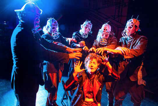 Nadine Zeintl in "Rattensturm" am klagenfurter ensemble. Foto: Günther Jagoutz/ke